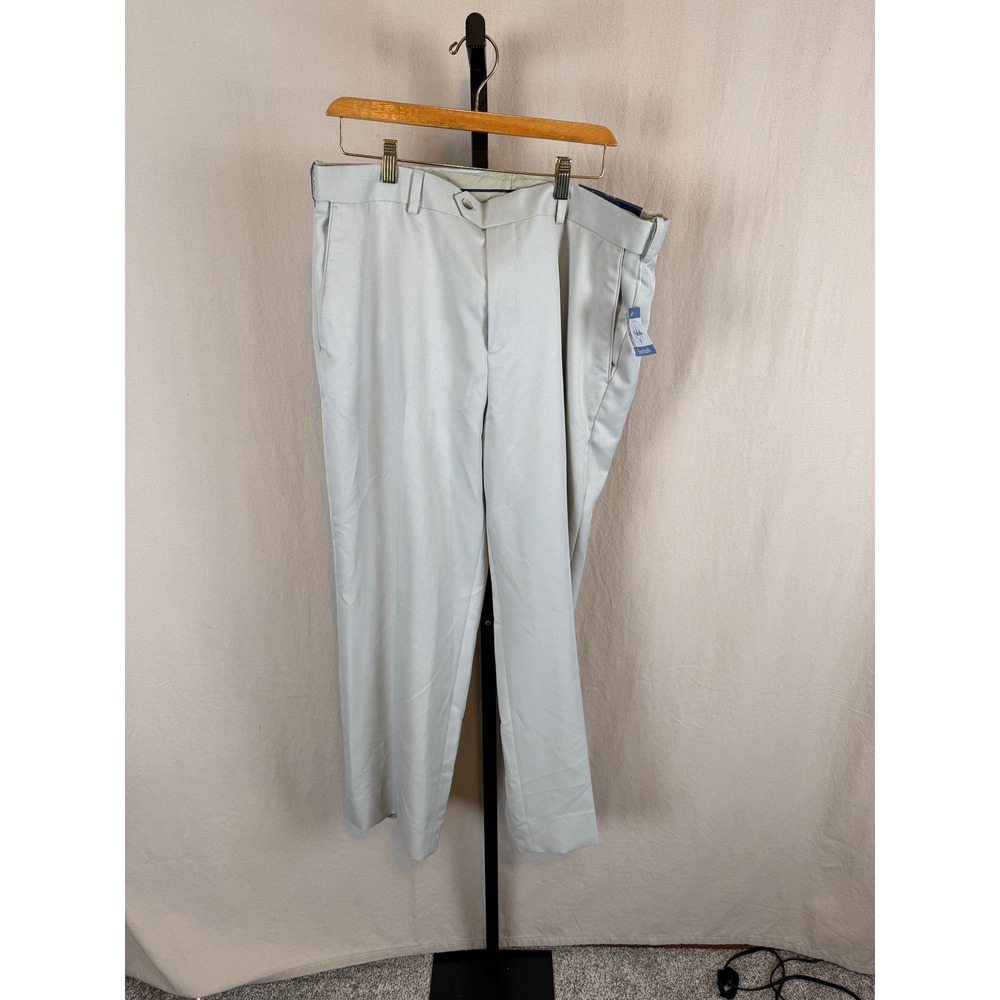 NEW Croft & Barrow Mens 36x30 Classic Stone‎ Chino Pants Moisture Wicking